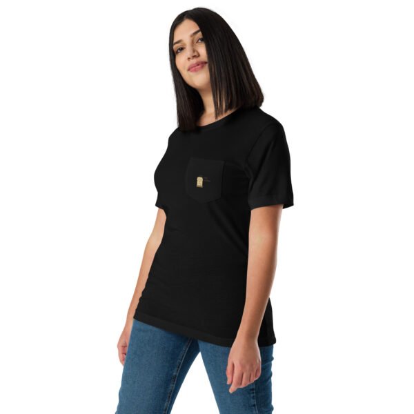 Camiseta con bolsillo unisex