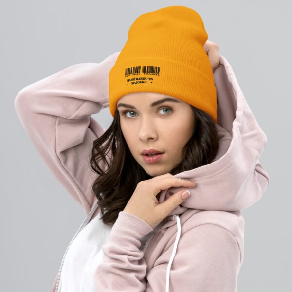 Gorro con borde vuelto codigo de barras