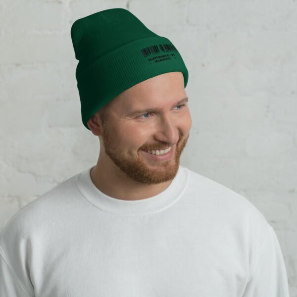 Gorro con borde vuelto